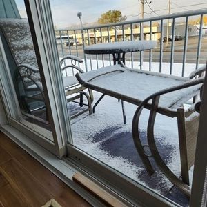 Meet your Posher, Denise